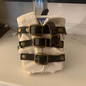 ELLUSIONIST VINTAGE DECK JACKET PLAYING CARDS DECK PROTECTION ACCESSORY